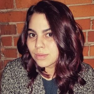 Meet your Posher, Alexis